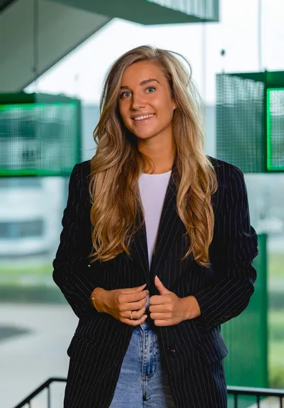 Maudy Huis in 't Veld, backoffice specialist bij Profield