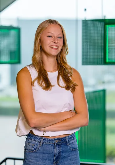 Nina Kooloos, marketing stagiaire bij Profield